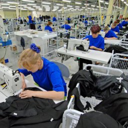 Вьетнамцы вложат 43 миллиона рублей в фабрику по пошиву одежды