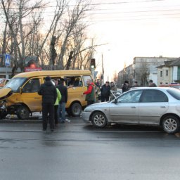 ДТП с маршруткой на КЗТЗ унесло жизнь девушки