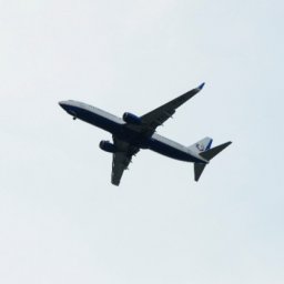 Авиарейс из Курска в Ереван изжил себя за месяц