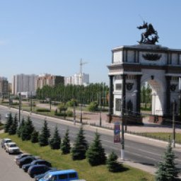 Двоим курянам присвоили звание почетных граждан города