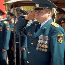 Владимир Путин присвоил курскому спасателю звание генерала Владимир Путин присвоил курскому спасателю звание генерала
