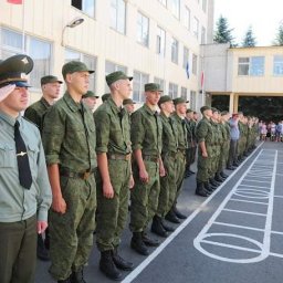 Курские призывники идут служить, не дожидаясь повестки