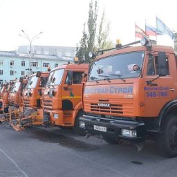 В Курске прошел смотр-парад коммунальной техники