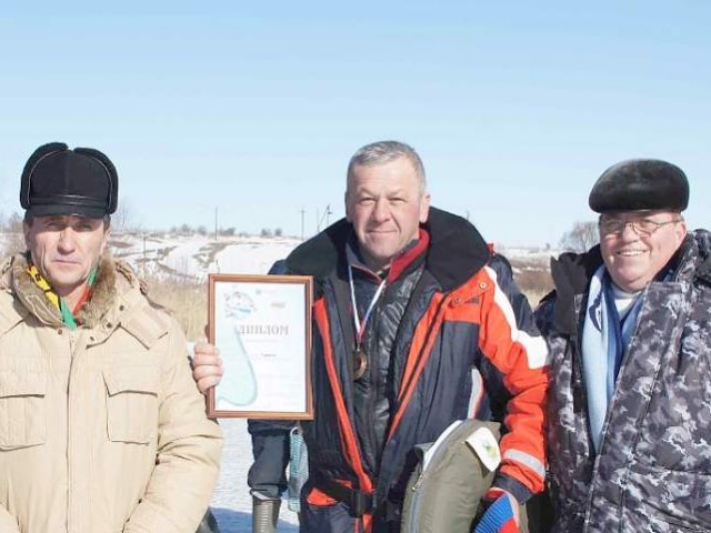 В филиале Курскэнерго прошли традиционные соревнования по зимней рыбалке