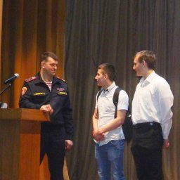 Начальник курской Росгвардии встретился с кадетами и юнармейцами Начальник курской Росгвардии встретился с кадетами и юнармейцами