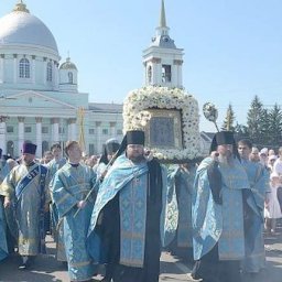 Обнародовано расписание крестного хода с чудотворной иконой Божией Матери «Знамение» Обнародовано расписание крестного хода с чудотворной иконой Божией Матери «Знамение»