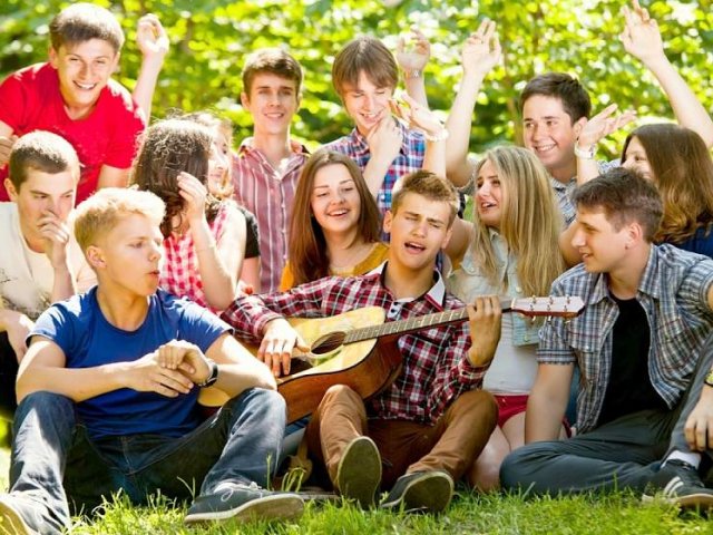 Курск: стала известна программа праздничных мероприятий в честь Дня молодежи