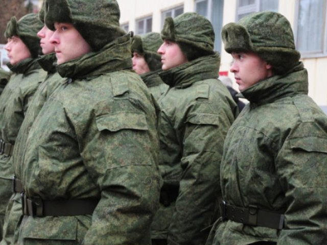 Более 1 тысячи курян пойдут в армию этой осенью