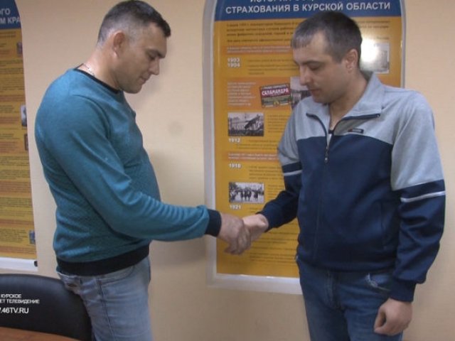 Курянин, потерявший обе руки на производстве, получил высокотехнологичные протезы