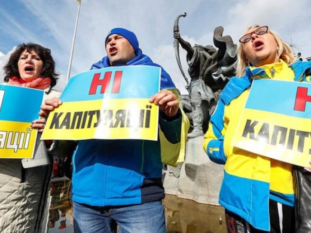 Курские украинцы голосуют за мир
