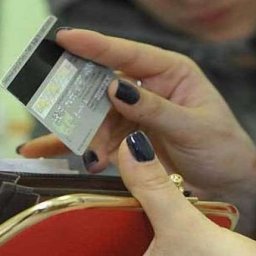 Курянка сходила в гости и лишилась денег Курянка сходила в гости и лишилась денег
