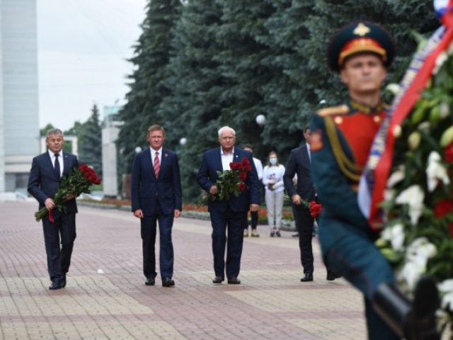В День памяти и скорби в Курске состоялись памятные мероприятия