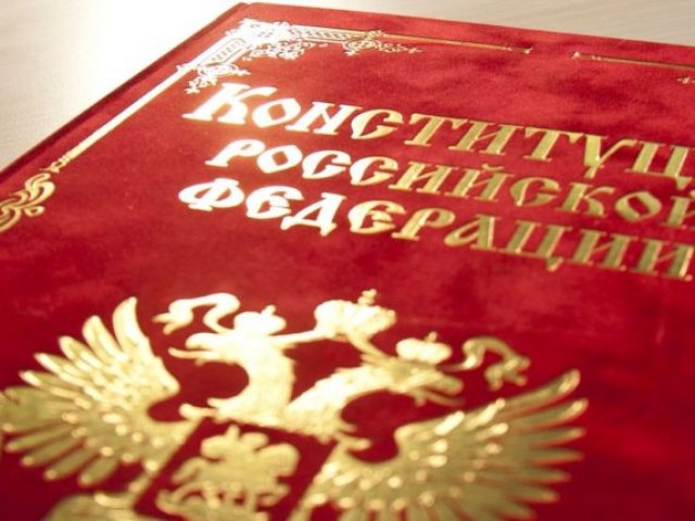 Более 300 тысяч курян проголосовали по поправкам в Конституцию