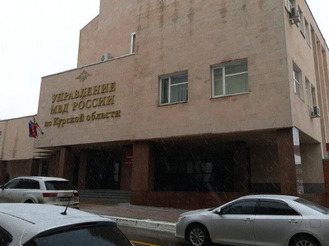 Курского полицейского подозревают в получении взятки
