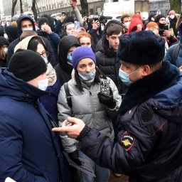 В Курске на митинге 23 января задержали курян, 4 журналистов и 1 депутата