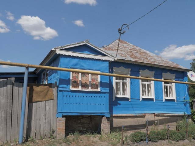 Благотворительный фонд помогает с ремонтом отцу-одиночке из Курской области