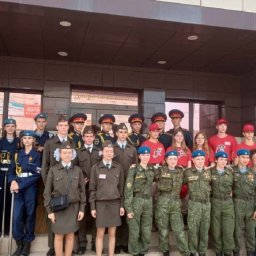 Юнармейцы из Курска отправились на Всероссийский слёт Юнармейцы из Курска отправились на Всероссийский слёт