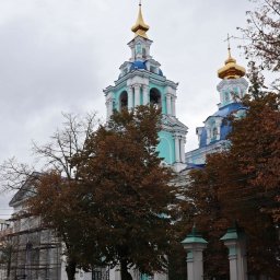 В Курске ремонтируют фасад Сергиево-Казанского собора