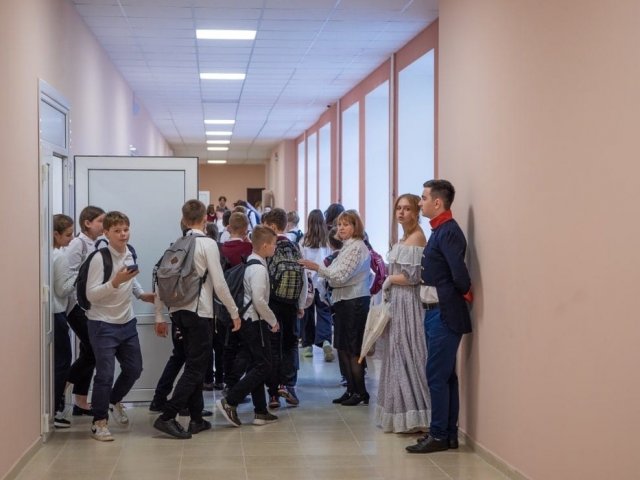 В Курске после капитального ремонта открыли школу №7