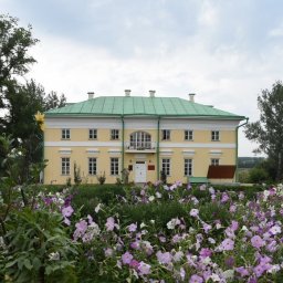 Курян приглашают к участию в фотоконкурсе «Деревья - памятники живой природы» Курян приглашают к участию в фотоконкурсе «Деревья - памятники живой природы»