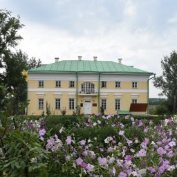 Курян приглашают к участию в фотоконкурсе «Деревья - памятники живой природы»