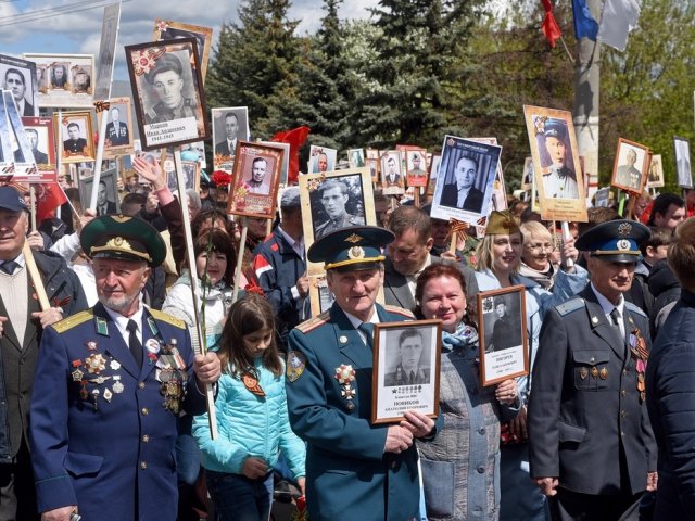 В Курске фотографии ветеранов Великой Отечественной войны будут транслировать на медиафасадах