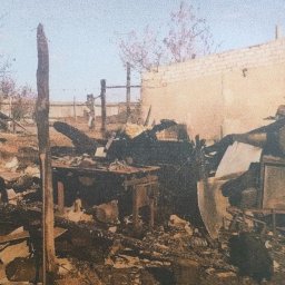 Житель Курского района случайно сжег свой дом и хозпостройки соседей Житель Курского района случайно сжег свой дом и хозпостройки соседей