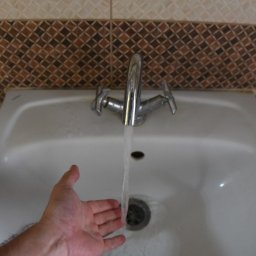 В Курске "Квадра" на сутки отключит горячую воду в жд округе
