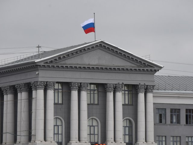 В четырех курских организациях выявили несоответствие средней зарплаты