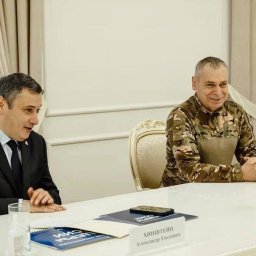 Александр Хинштейн встретился с руководством «Офицеров России»