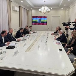 Александр Хинштейн предложил творческим союзам включиться в подготовку к 1000-летию Курска Александр Хинштейн предложил творческим союзам включиться в подготовку к 1000-летию Курска