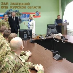 К 23 февраля военнослужащим вручили медали «Защитник Курской области» К 23 февраля военнослужащим вручили медали «Защитник Курской области»