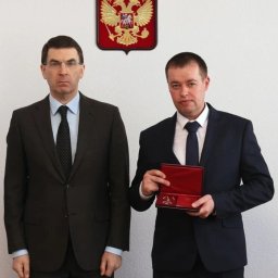 В Москве вручили Орден Мужества супругу погибшей курянки Юлии Кузнецовой В Москве вручили Орден Мужества супругу погибшей курянки Юлии Кузнецовой