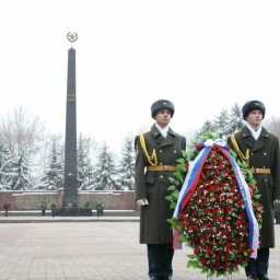 В Курске отремонтируют мемориальный комплекс на улице Карла Маркса В Курске отремонтируют мемориальный комплекс на улице Карла Маркса