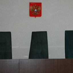 В Курске суд взыскал с сотового оператора компенсацию морального вреда и штраф