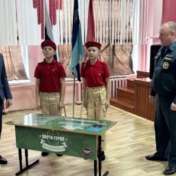 В курской школе № 49 открыли Парту Героя в честь Виктора Климкина В курской школе № 49 открыли Парту Героя в честь Виктора Климкина