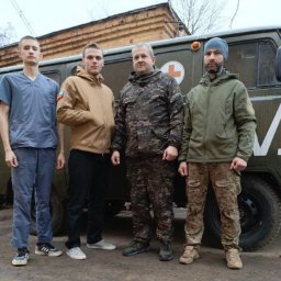 Студенты из Липецка помогают лечить раненых в Курске Студенты из Липецка помогают лечить раненых в Курске