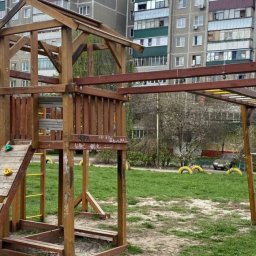 Хинштейн возмущен ситуацией с детскими площадками в Курске Хинштейн возмущен ситуацией с детскими площадками в Курске