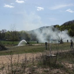 Более 160 курских спасателей тренировались устранять природный пожар Более 160 курских спасателей тренировались устранять природный пожар