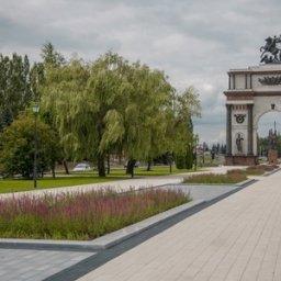 Александр Хинштейн поручил ио министра вручную привести в порядок парк «Патриот» Александр Хинштейн поручил ио министра вручную привести в порядок парк «Патриот»