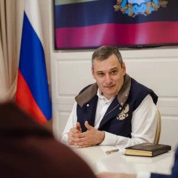 Хинштейн рассказал о работе по восстановлению домов после ночной атаки ВСУ на Курск Хинштейн рассказал о работе по восстановлению домов после ночной атаки ВСУ на Курск