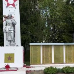 В Курской области российские военные помогают с ремонтом памятников В Курской области российские военные помогают с ремонтом памятников