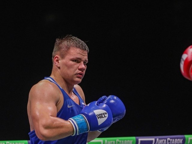 Курянин Владимир Орехов выиграл Кубок командующего ВДВ по боксу