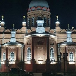 Курские энергетики вернули архитектурную подсветку Троицкому собору в Обояни