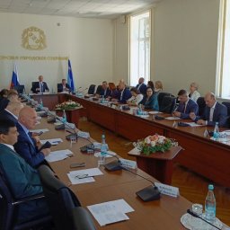 Курск дополнительно получит 450 млн рублей на развитие и благоустройство Курск дополнительно получит 450 млн рублей на развитие и благоустройство