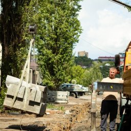 В Курске на ремонт дороги во 2-м Малиновом переулке направят 12,5 млн рублей В Курске на ремонт дороги во 2-м Малиновом переулке направят 12,5 млн рублей