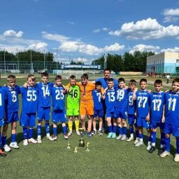 Курские футболисты выиграли Золотой Кубок турнира «Penalty Junior Cup-2025» Курские футболисты выиграли Золотой Кубок турнира «Penalty Junior Cup-2025»