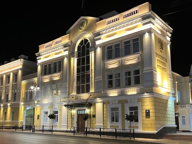 В Курске бездомная собака напала на 16-летнюю девушку