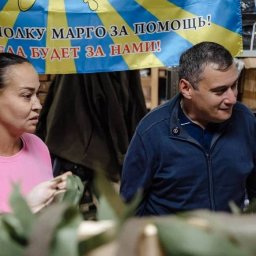 Александр Хинштейн посетил волонтеров «Полка Марго» Александр Хинштейн посетил волонтеров «Полка Марго»
