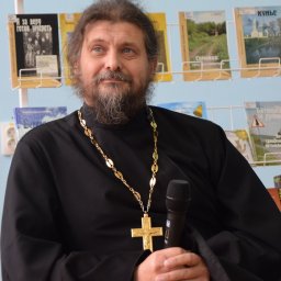 Курский священник написал стих об отсутствии интернета